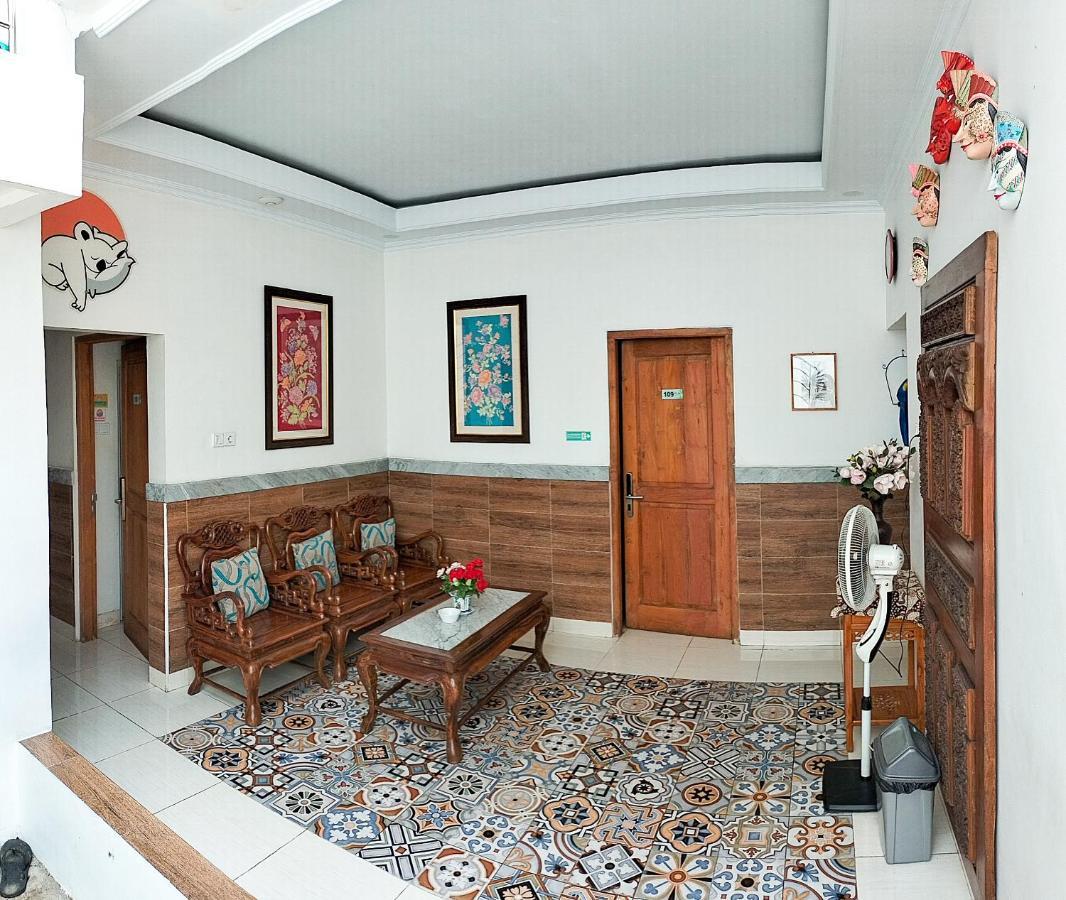 The Cabin Purwokinanti Hotel Yogyakarta Exterior foto